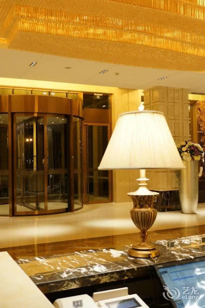 ****  New Century Hotel Szucsou Kína